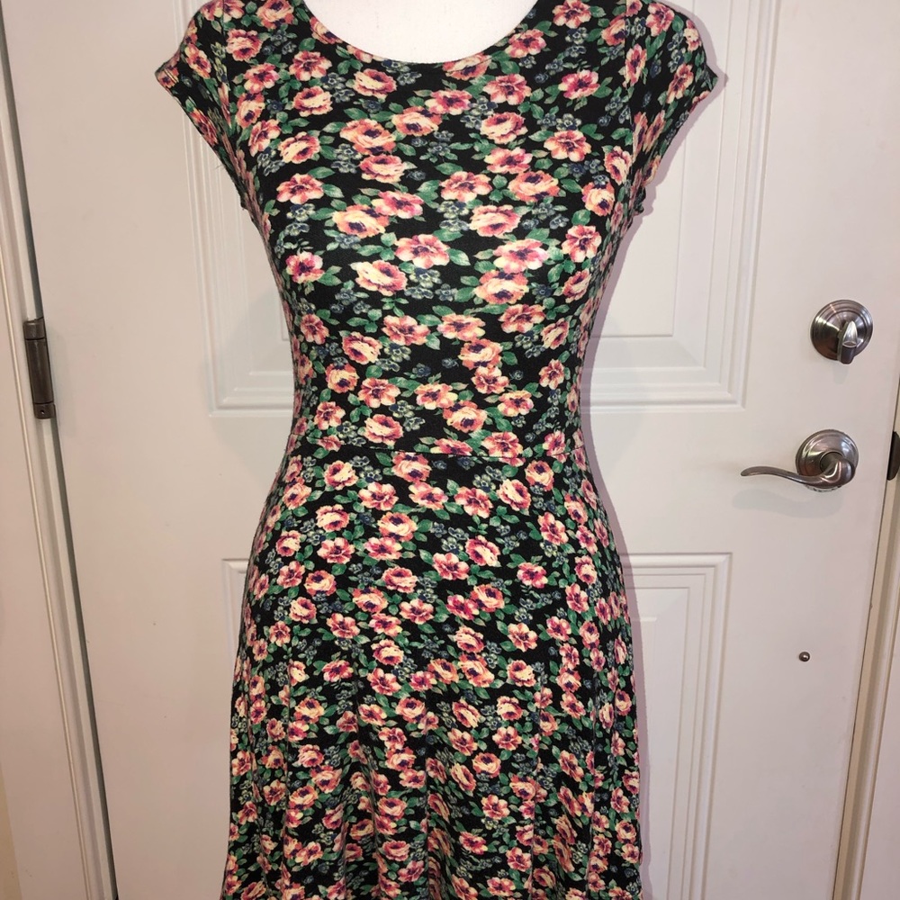 One Clothing junior dress size S